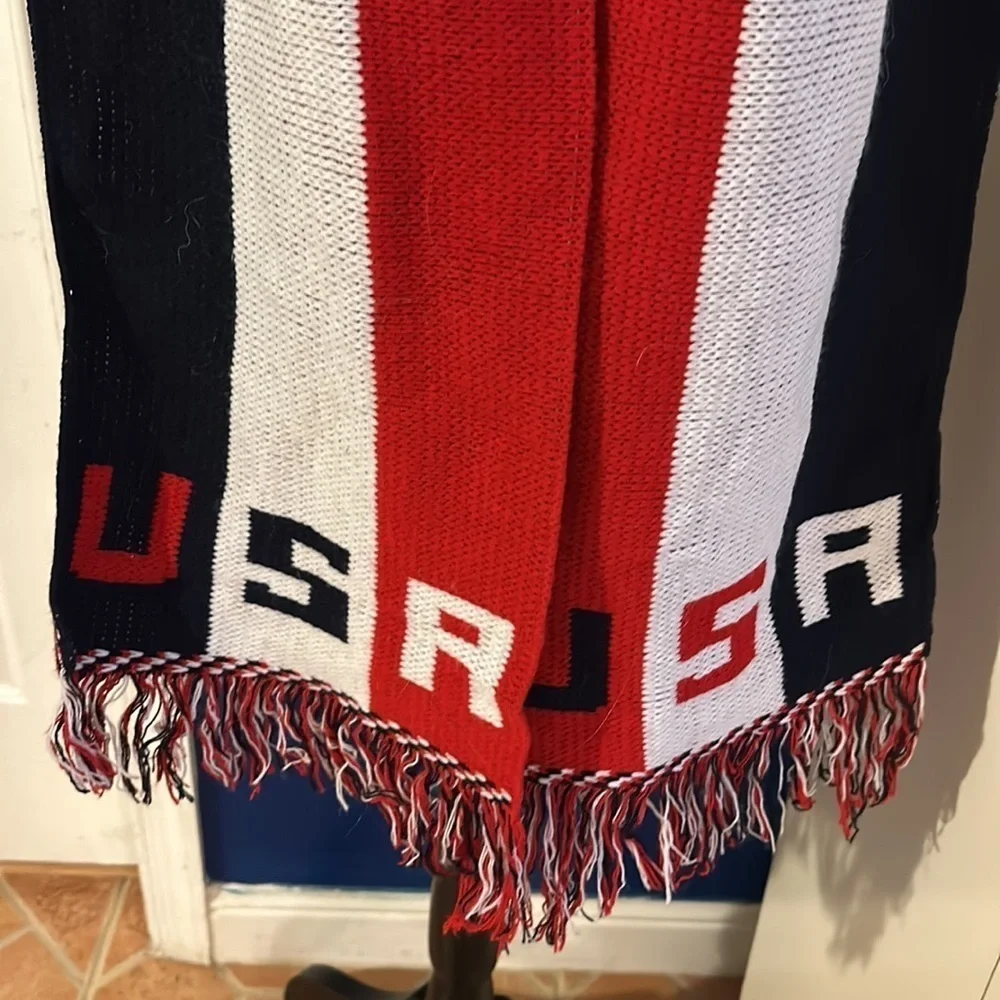 Vintage Unisex Knitmakers USA Patriotic Red White Blue Stripes Knit Scarf 82